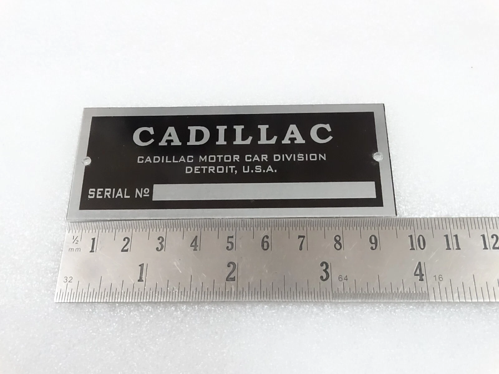 DATA PLATE FOR VINATEGE CADILLAC CARS #V262-7