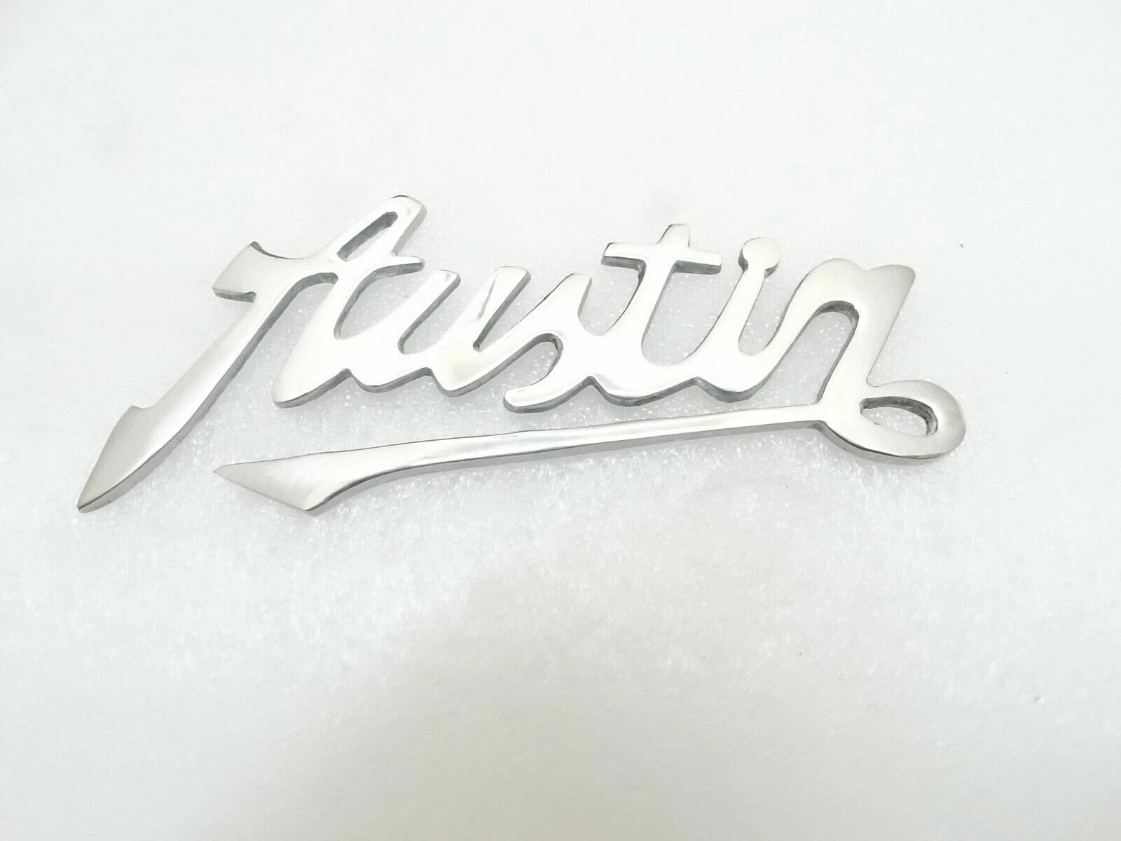 Vintage Car Austin Chromed Badge/Emblem (Small)