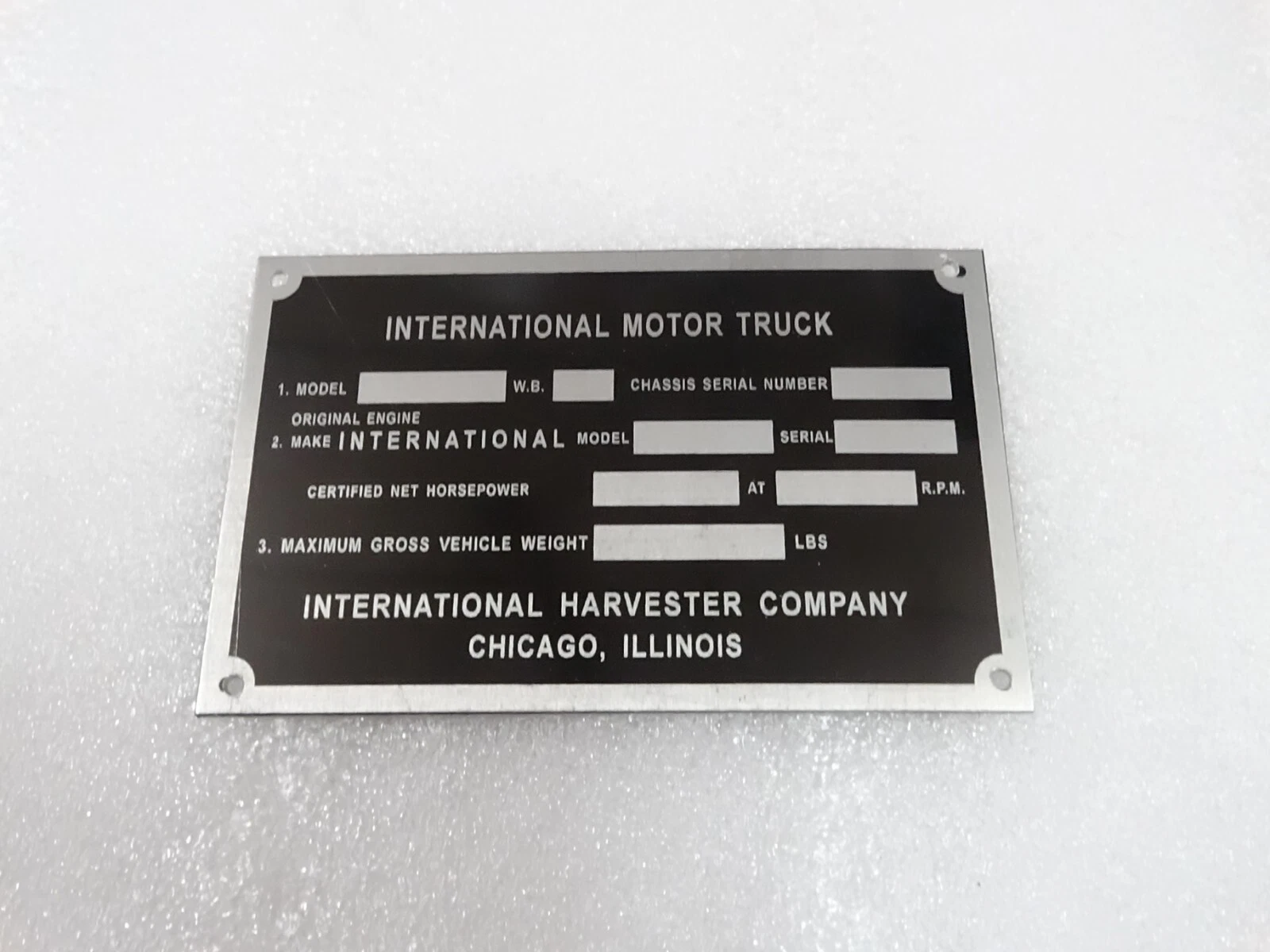 DATA PLATE FITS TO HARVESTER INTERNATIONAL COMPANY 1950-54 #V220-7