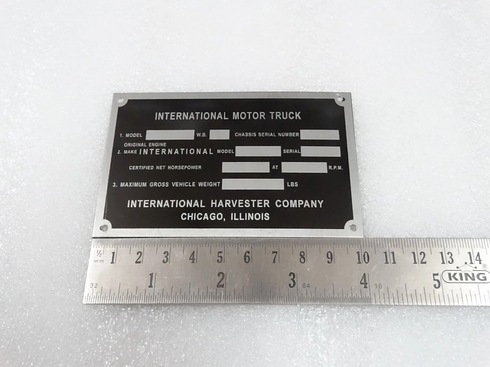 DATA PLATE FITS TO HARVESTER INTERNATIONAL COMPANY 1950-54 #V220-7