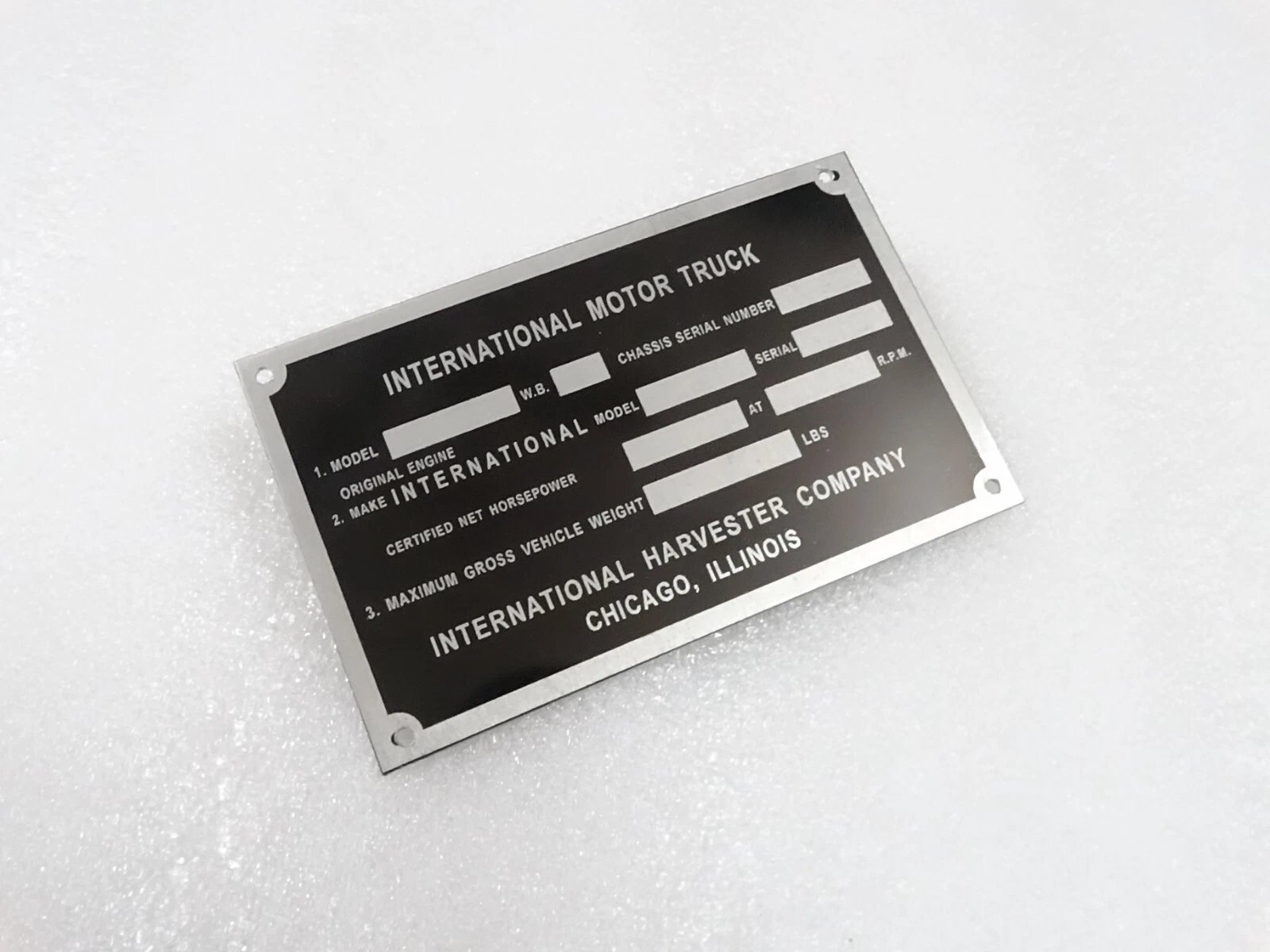 DATA PLATE FITS TO HARVESTER INTERNATIONAL COMPANY 1950-54 #V220-7