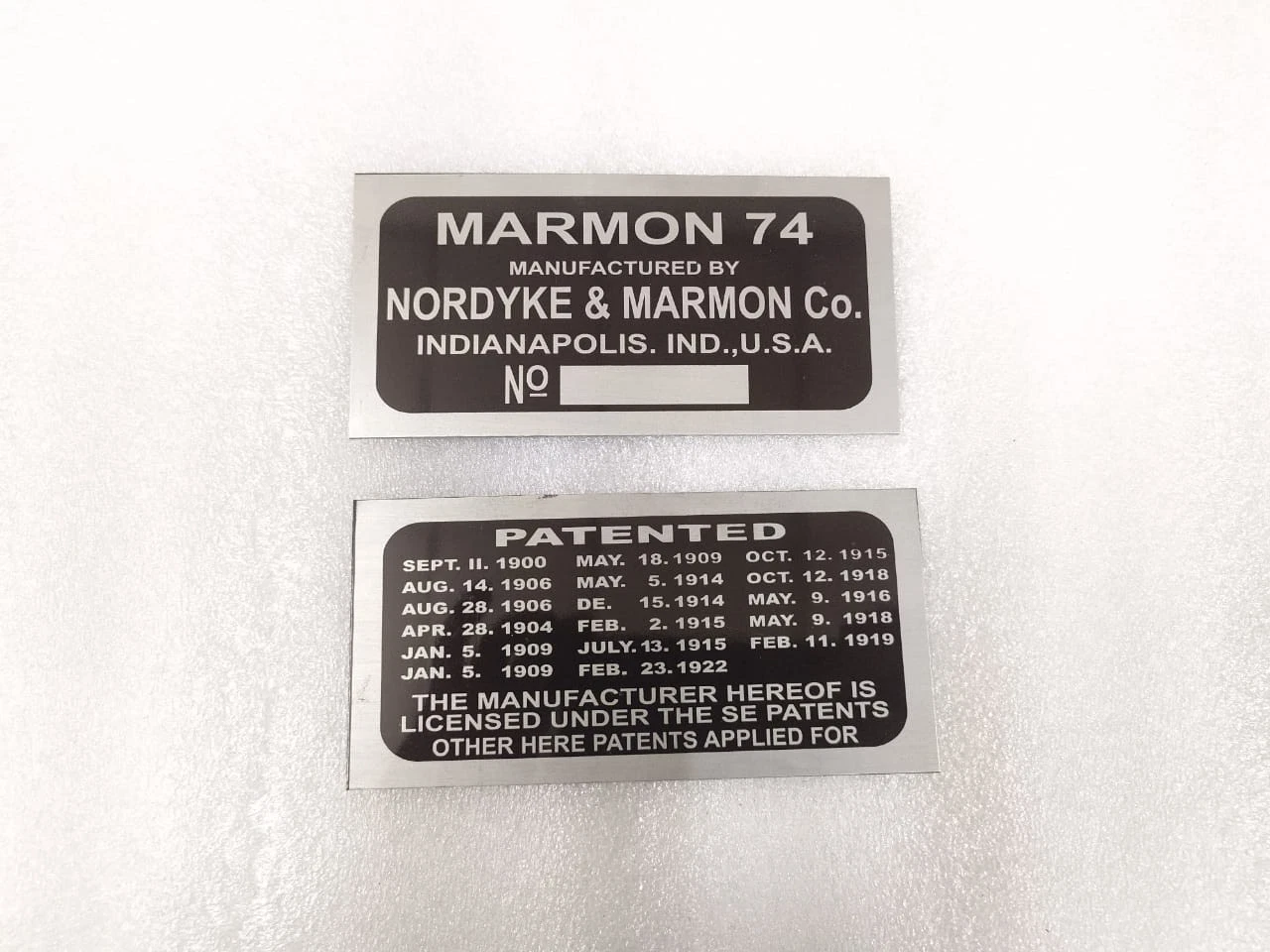 DATA PLATE SET FITS TO VINTAGE CLASSIC MARMON 1926 # V457-8