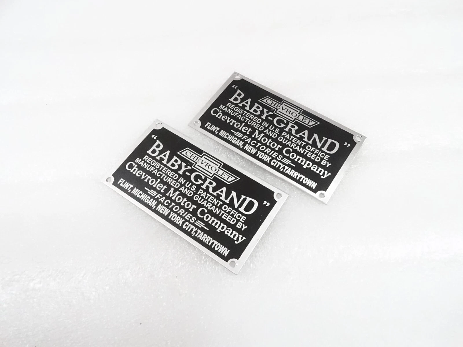 2 X DATA PLATE FOR VINTAGE CHEVROLET BABY GRAND #25B30