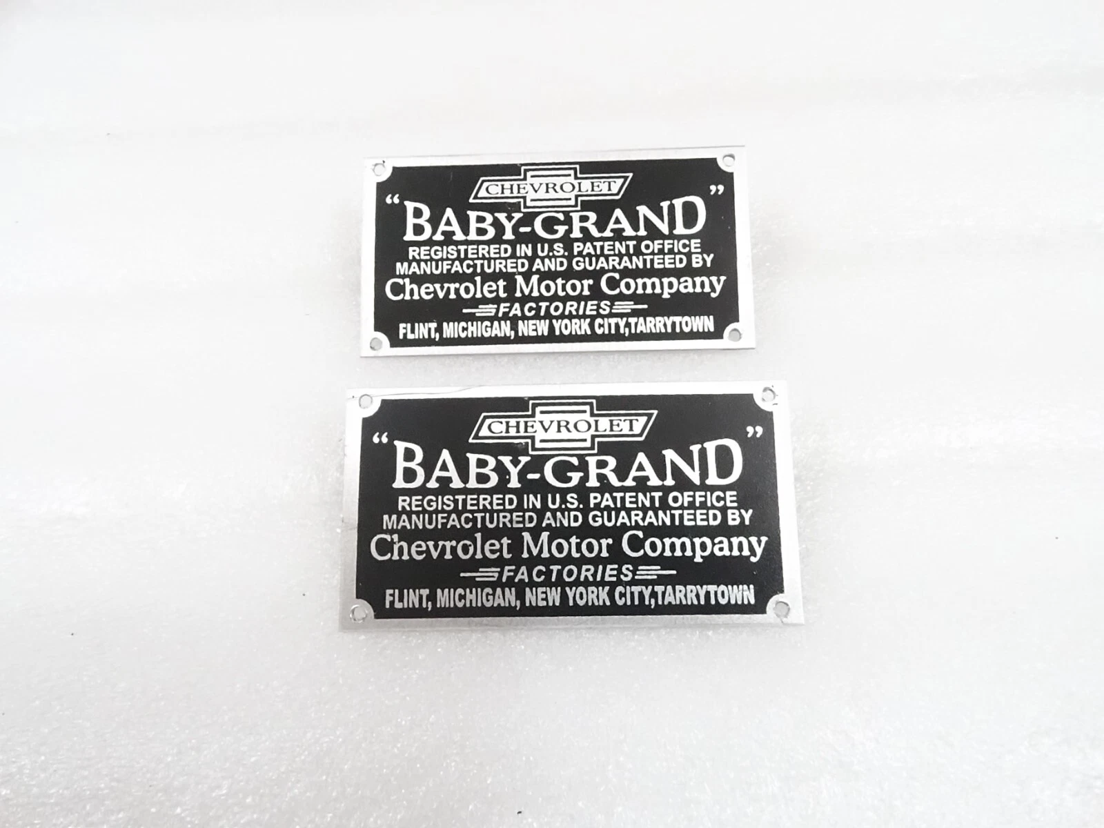 2 X DATA PLATE FOR VINTAGE CHEVROLET BABY GRAND #25B30