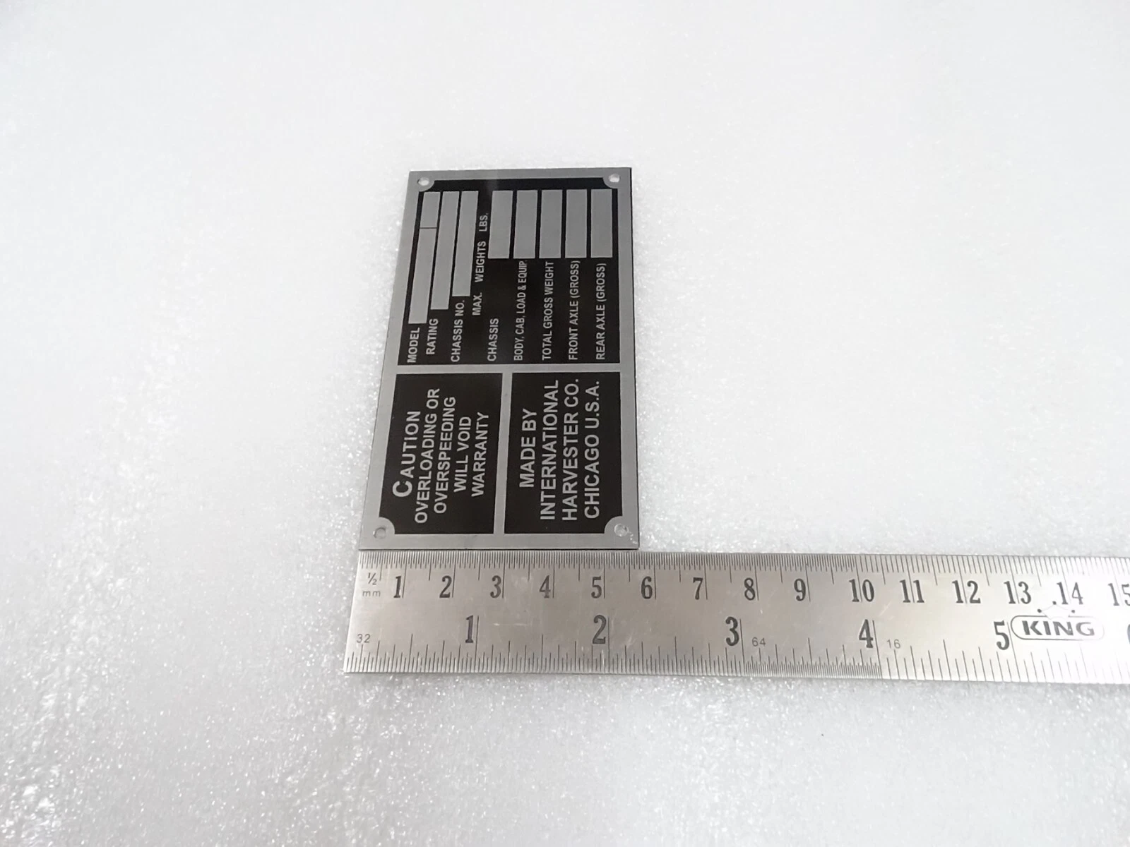 DATA PLATE FITS TO INTERNATIONAL HARVESTER COMPANY 1930 - 40 #V217-7