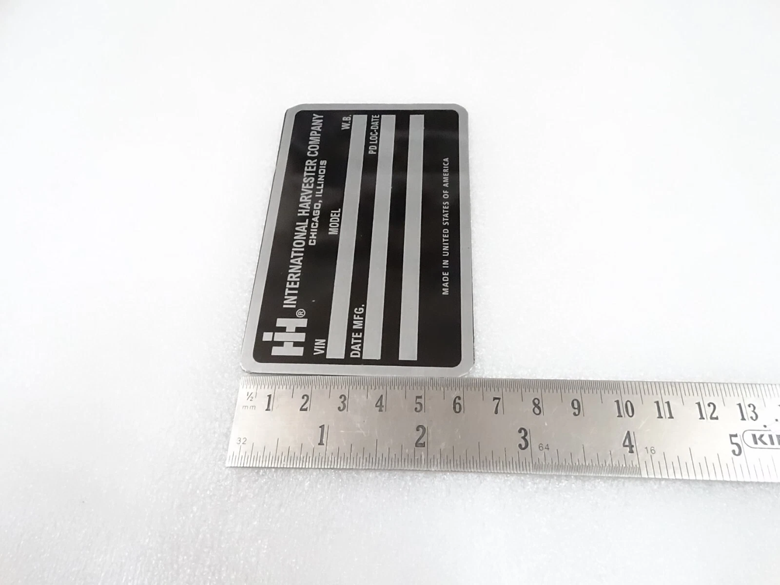DATA PLATE FOR VINTAGE HARVESTER SCOUT II IH 1978-81 #V279-8