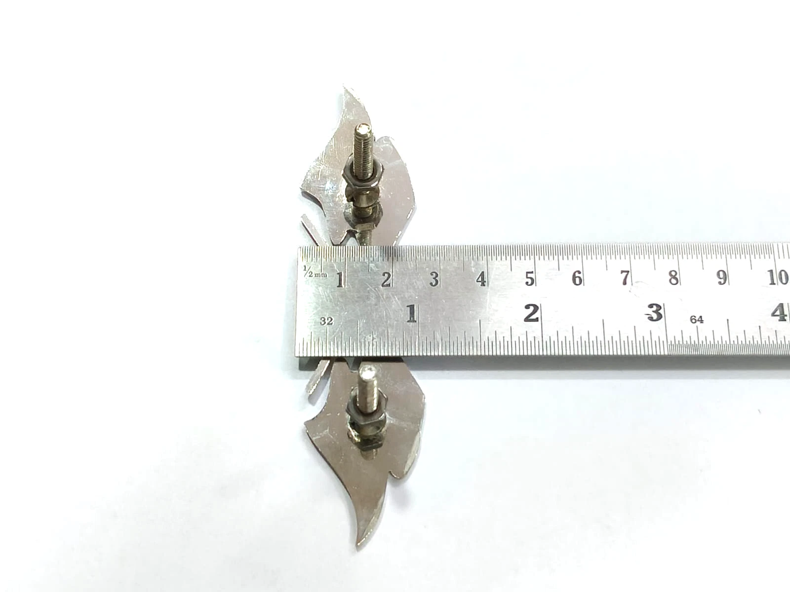 2x Crossed Flag Front Fender Emblem FITS 1958-1960 Corvette 3767507 NOS 1959 58