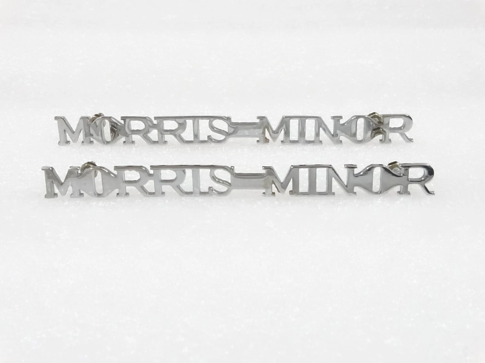 SET OF CHROME BONNET BADGES DECAL MONAGRAM FITS TO VINTAGE MORRIS MINOR #V185-7