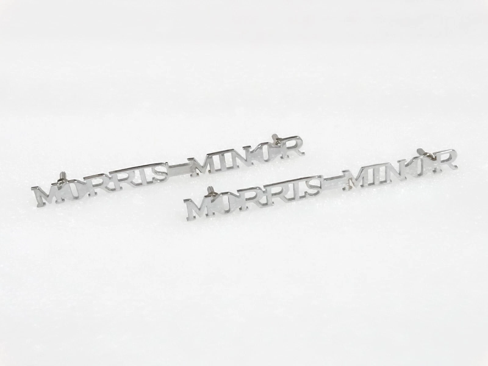 SET OF CHROME BONNET BADGES DECAL MONAGRAM FITS TO VINTAGE MORRIS MINOR #V185-7