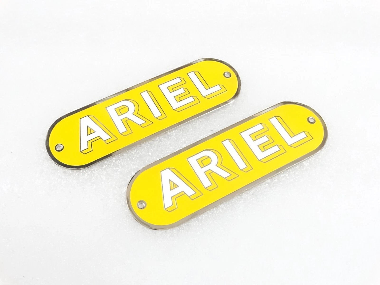 SET OF YELLOW BADGES EMBLEM MONOGRAM FITS VINTAGE ARIEL PETROL FUEL TANK #V201-7