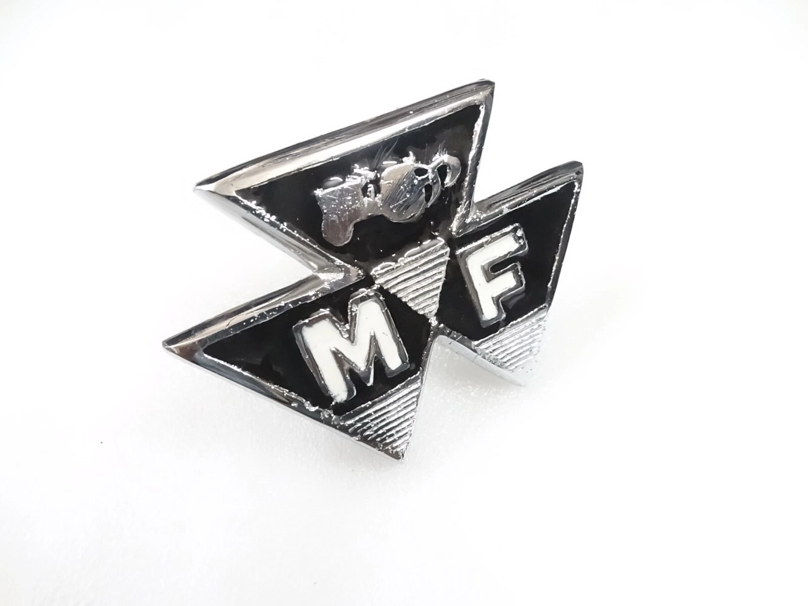 ALLOY MADE FRONT GRILL BADGE EMBLEM MONOGRAM FITS TO MASSEY 35 35X FE35 TRACTOR