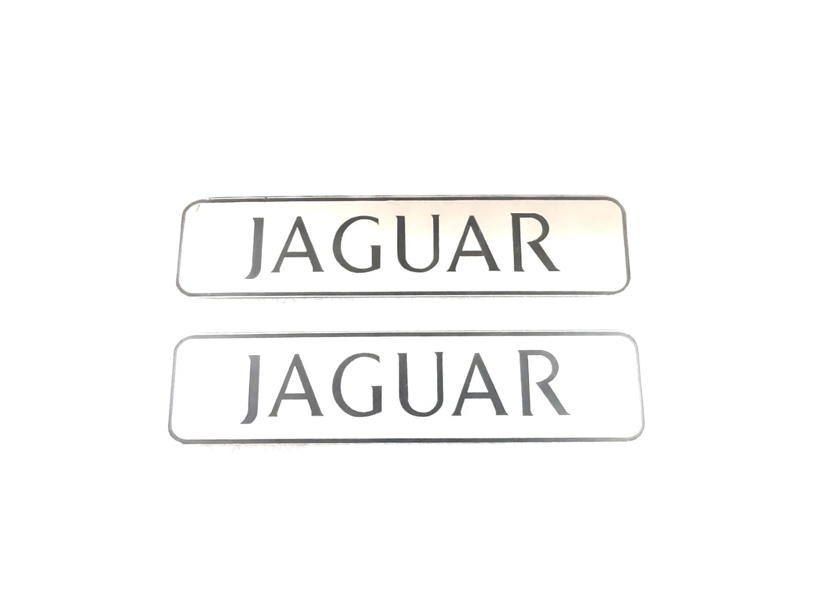 METAL BADGE EMBLEM FOR VINTAGE JAGUAR TRUNK LID #V421-8