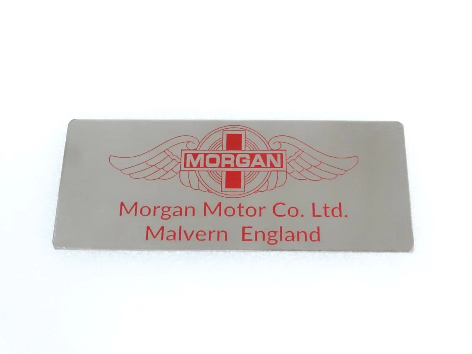 Red Plaque/ Sign/ Logo Badge Plate Made Of Metal Fits Morgan Motor Car #17A11