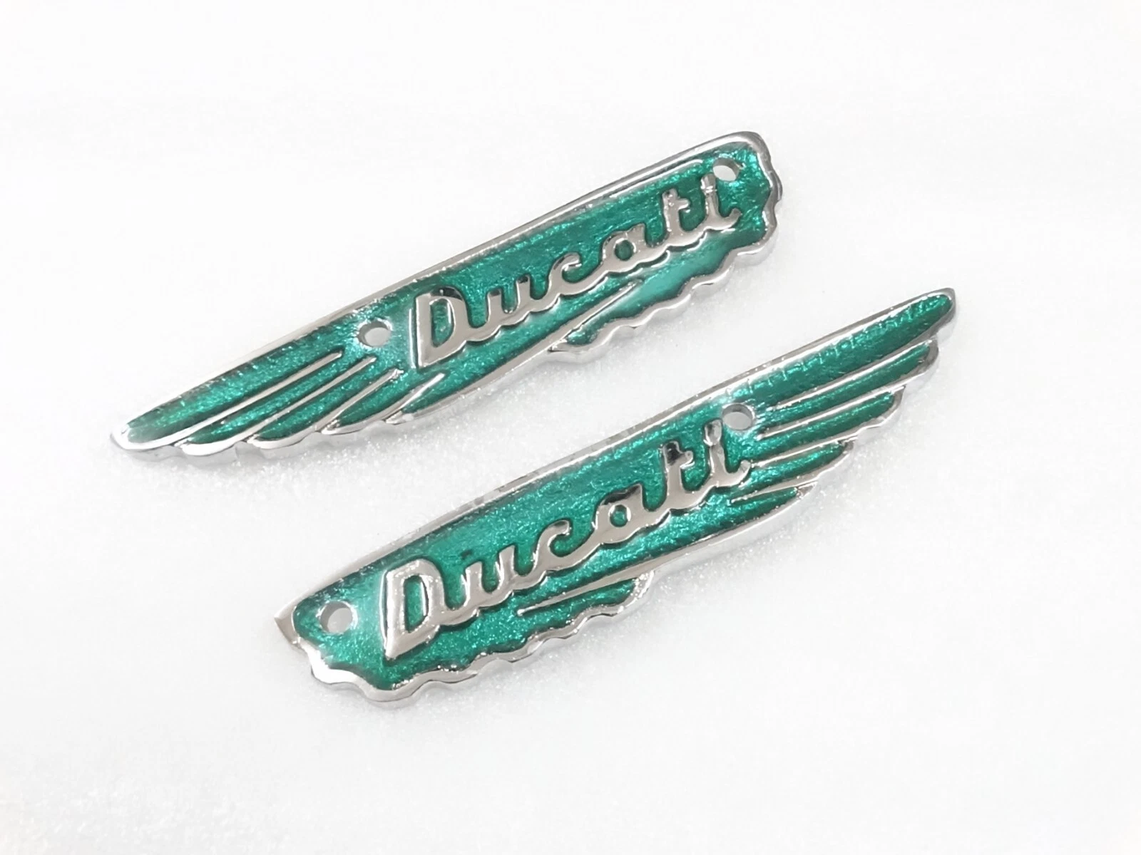 GREEN ALLOY BADGES EMBLEM MONOGRAM FITS VINTAGE DUCATI SCRAMBLER FUEL TANK #V199