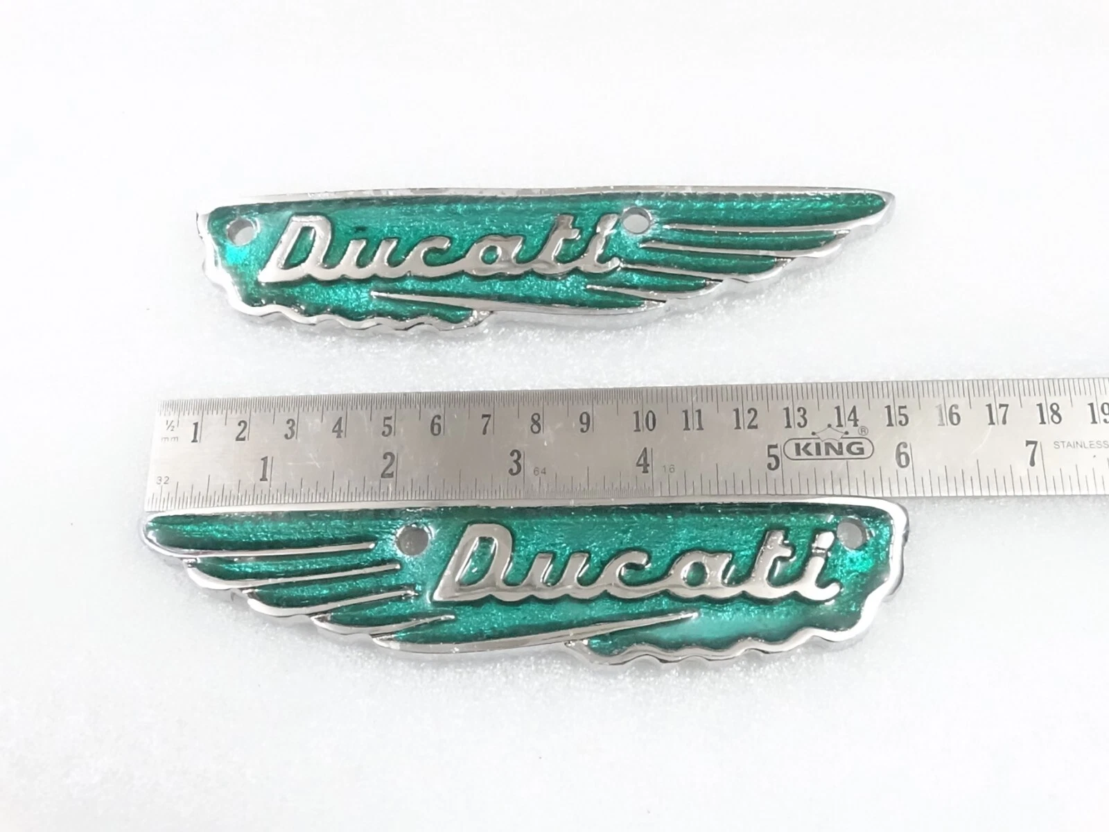 GREEN ALLOY BADGES EMBLEM MONOGRAM FITS VINTAGE DUCATI SCRAMBLER FUEL TANK #V199