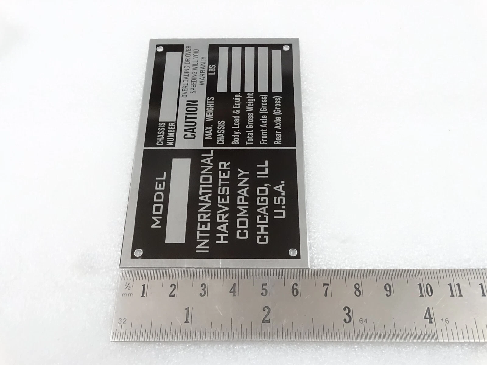 DATA PLATE FOR VINTAGE INTERNATIONAL HARVESTER COMPANY TRUCK DATE #V257-7