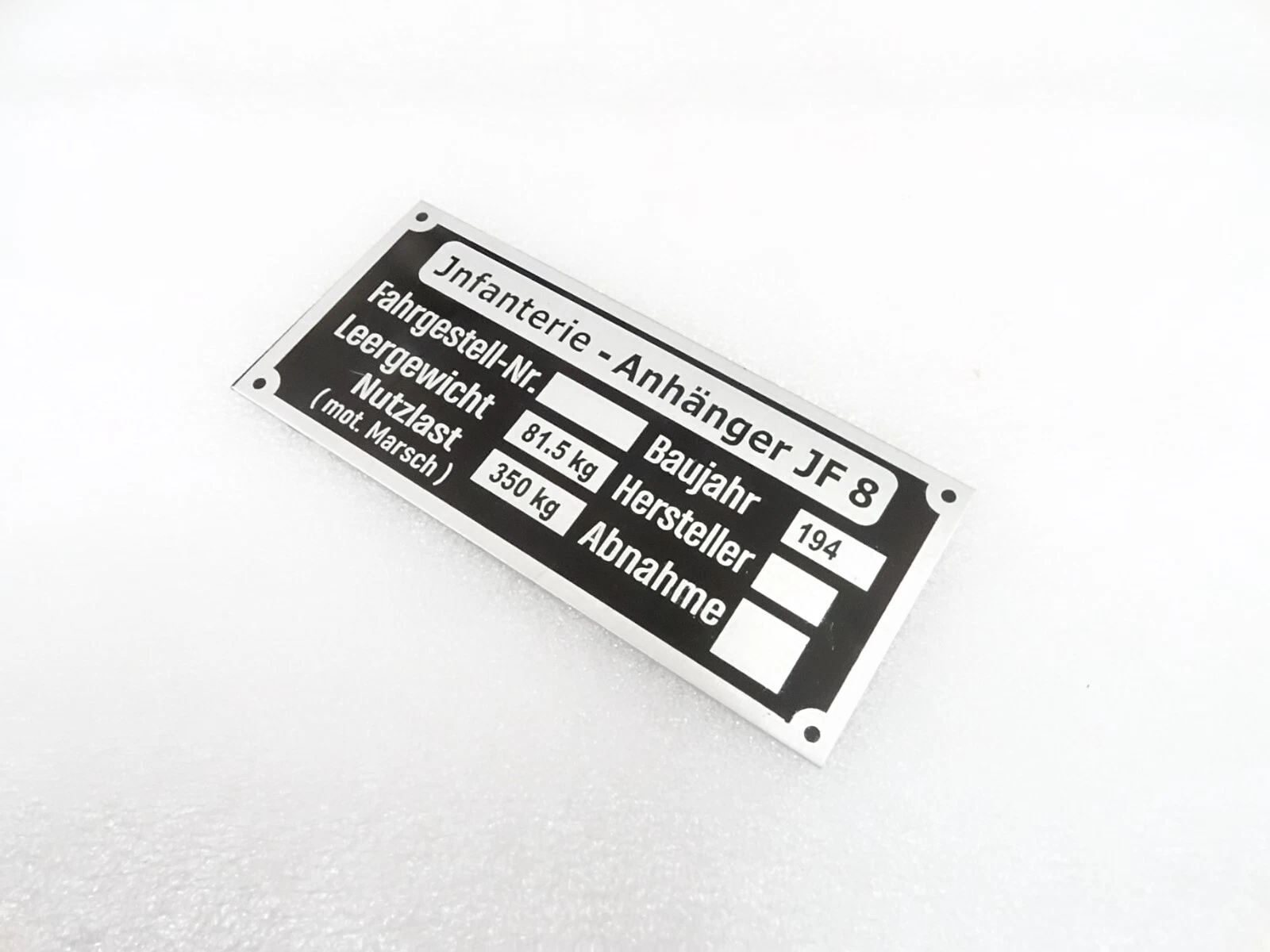 DATA PLATE FITS TO TYPENSCHILD TARGETTA JNFANTERIE -ANHANGER JF 8 GERMAN #V334-8