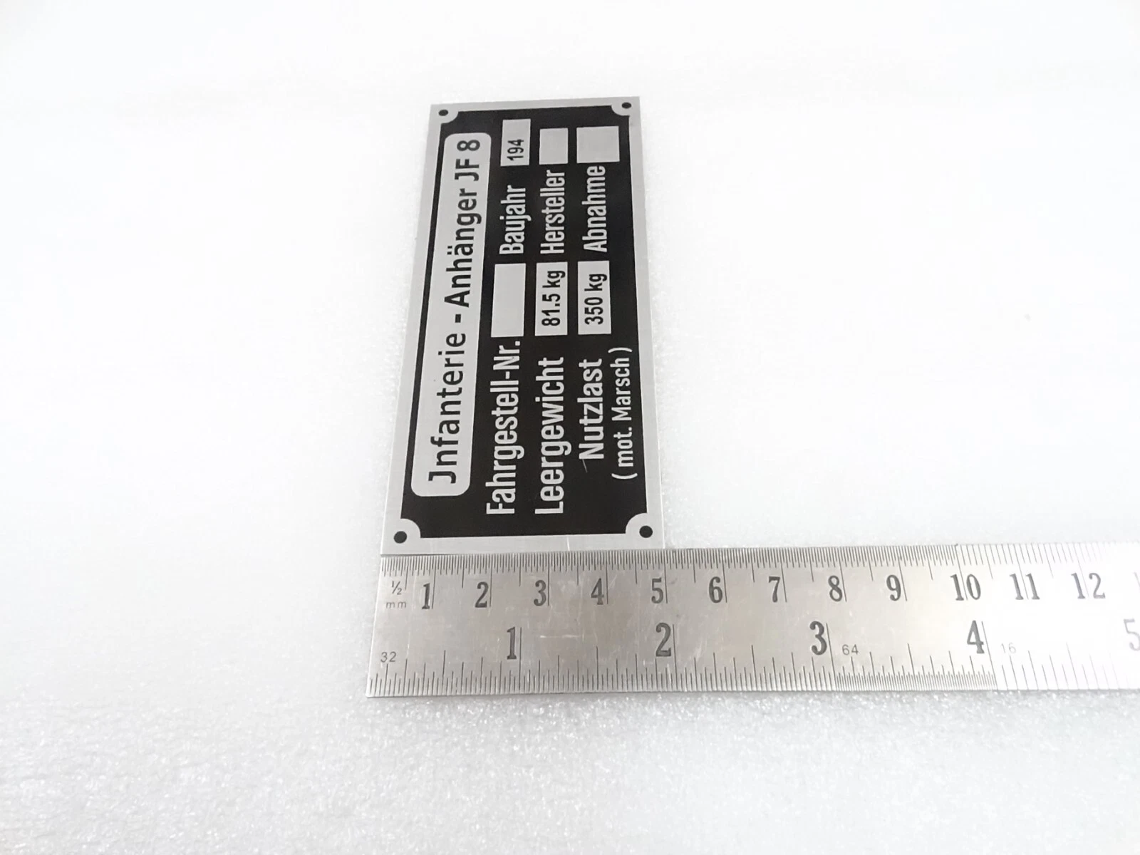 DATA PLATE FITS TO TYPENSCHILD TARGETTA JNFANTERIE -ANHANGER JF 8 GERMAN #V334-8