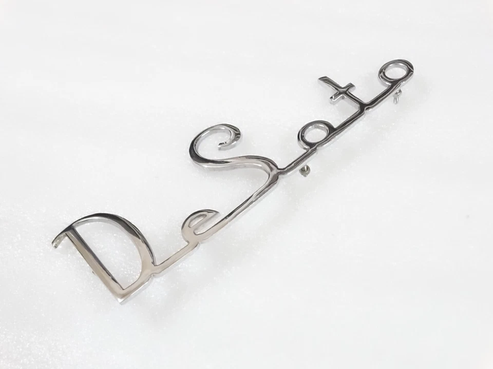 CHROME PLATED BADGE DECAL MONOGRAM EMBLEM FITS TO VINTAGE DESOTO #V189-7
