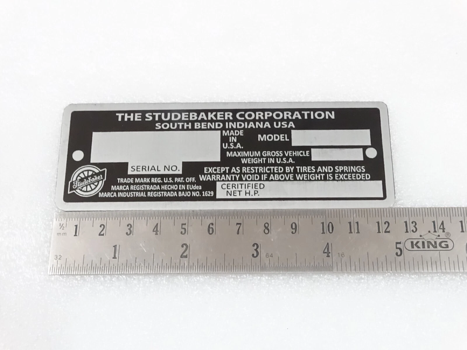 DATA PLATE FITS TO VINTAGE STUDEBAKER MODEL SOUTH BEND INDIANA USA #V215-7