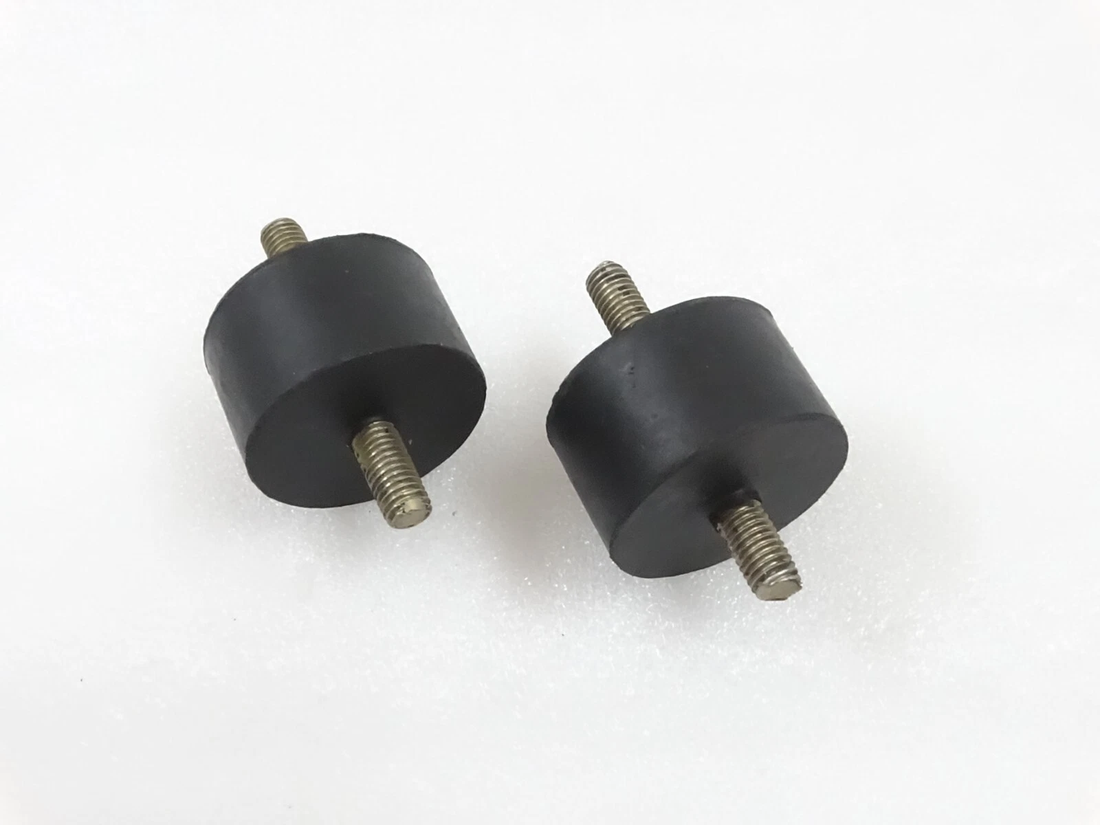 2x Damper Rubber Fuel Tank Mounting Fits Massey Ferguson 135 245 240 #10-7
