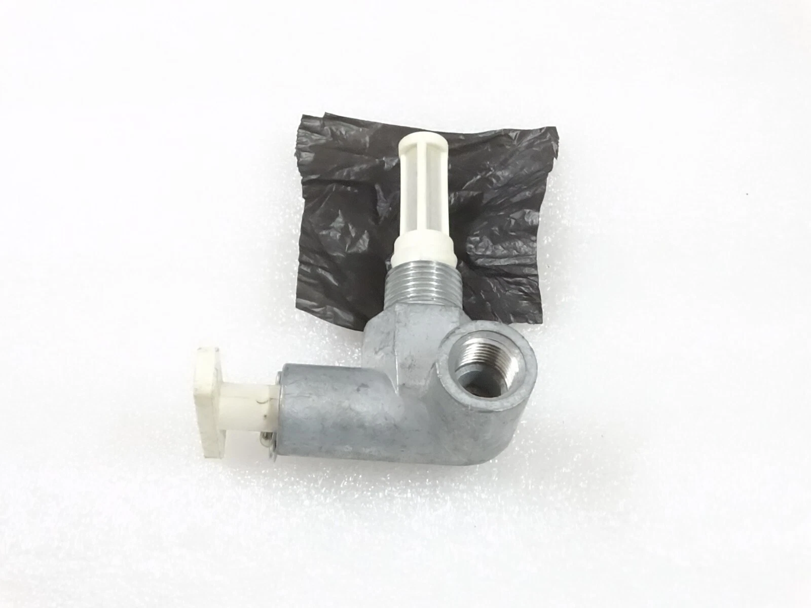 Caltric 898580M91 Fuel Tank Valve Tap For Massey Ferguson 165 168 175 185 #13-21