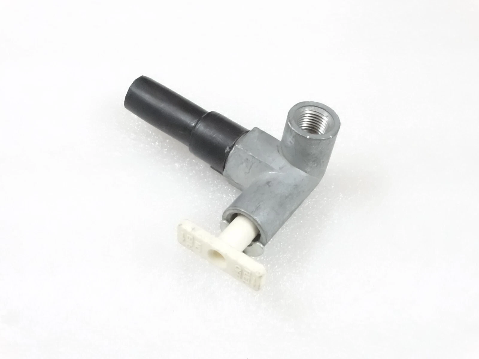 Caltric 898580M91 Fuel Tank Valve Tap For Massey Ferguson 165 168 175 185 #13-21