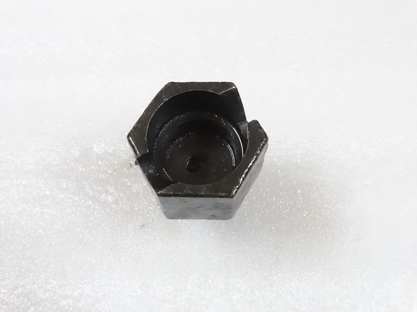 Crankshaft Bolt Pulley Starter Dog Nut Thread Cut Type For Massey Ferguson TEF35