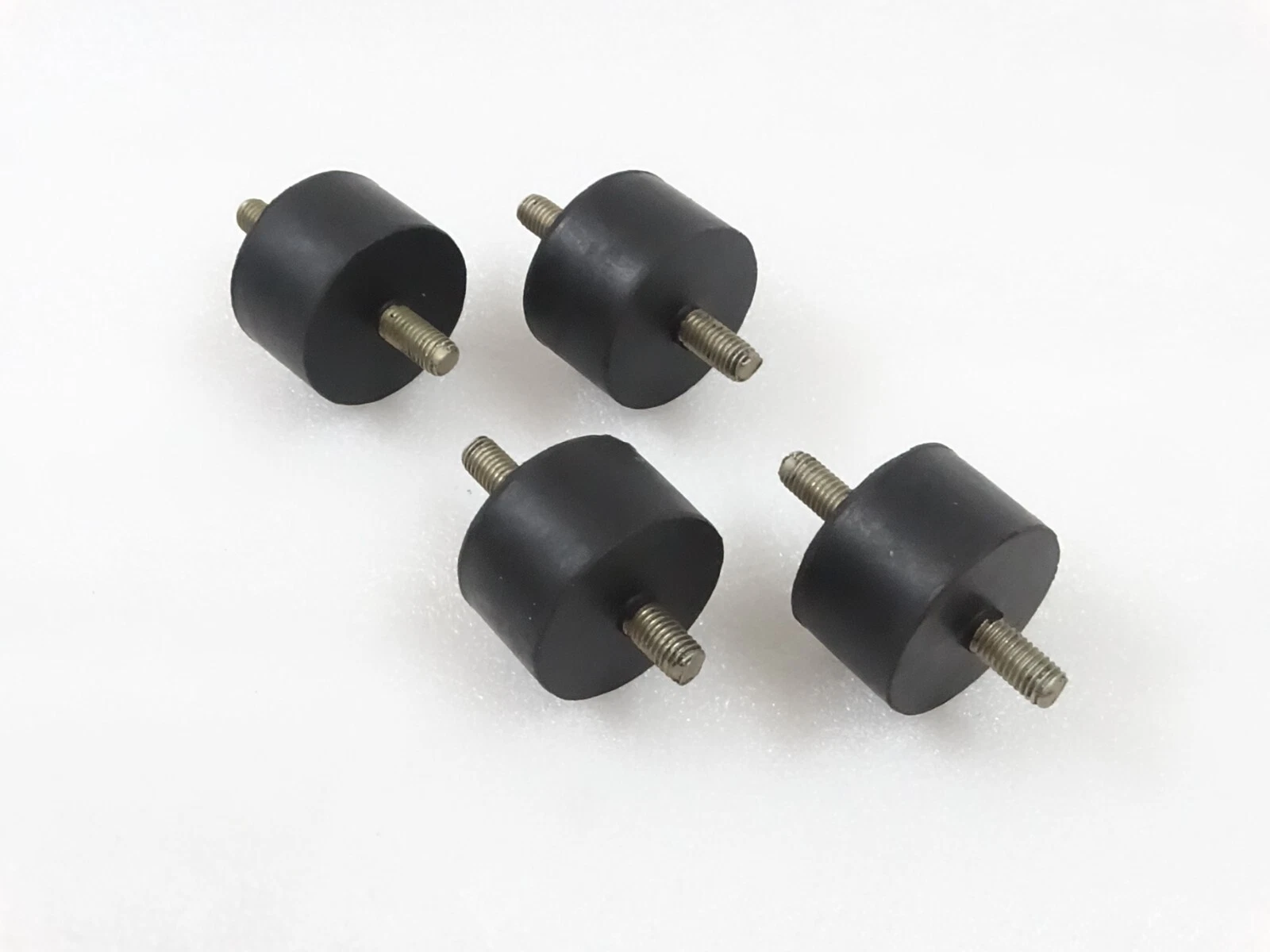 Damper Rubber Fuel Tank Mounting 4 unit Fits Massey Ferguson 135 245 240 #10-7Damper Rubber Fuel Tank Mounting 4 unit Fits Massey Ferguson 135 245 240 #10-7