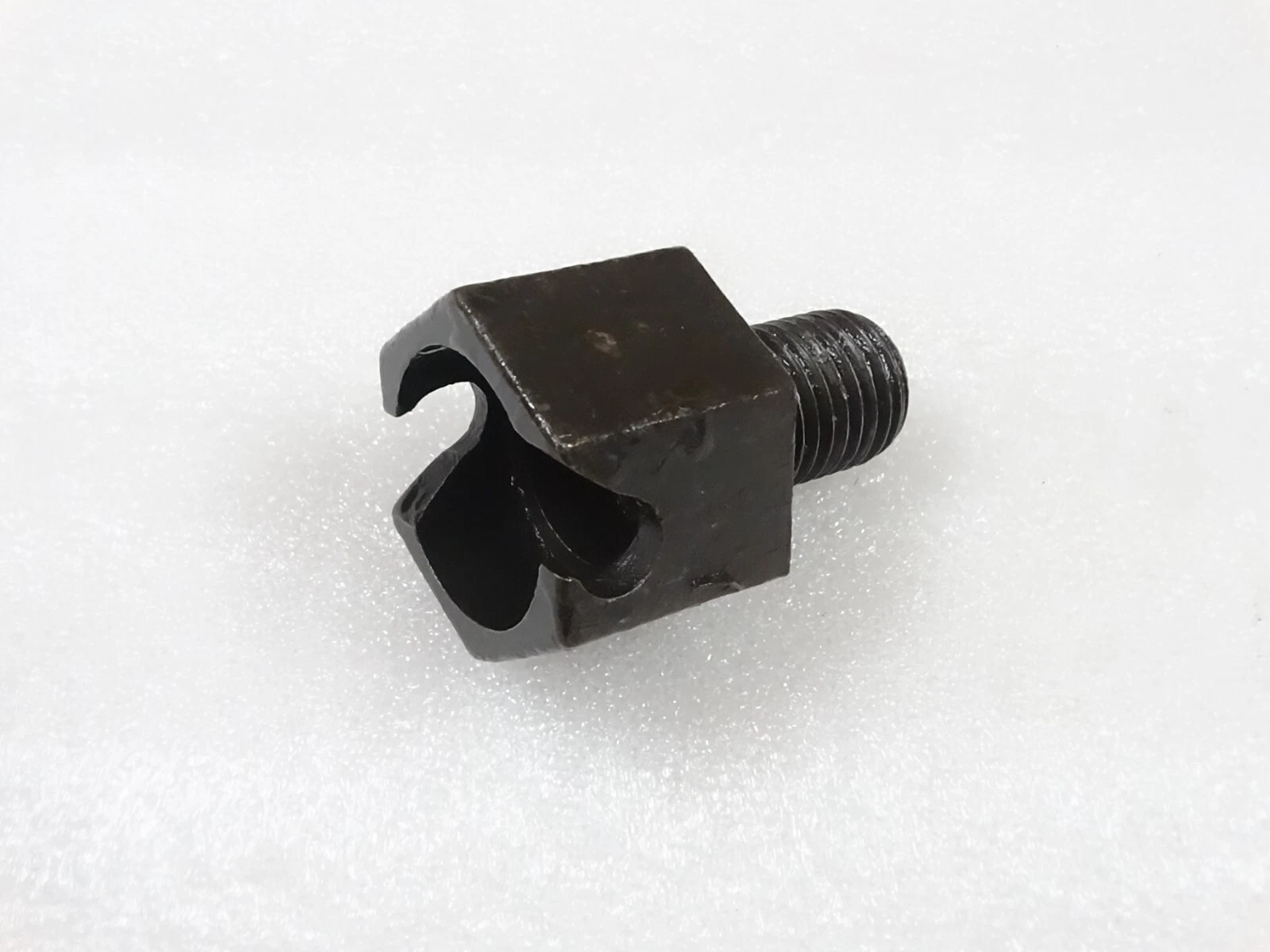 For Ferguson Tractor 35 135 Crankshaft Pulley Starter Bolt #13-22