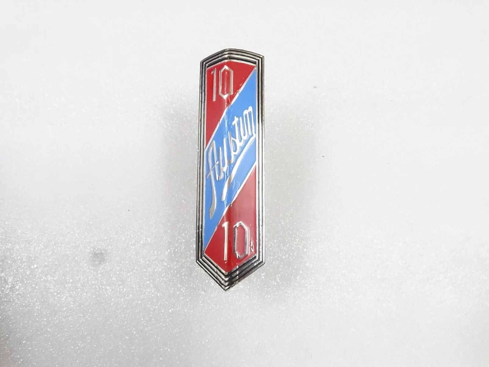 RADIATOR GRILL BADGE EMBLEM MONOGRAM FITS TO VINTAGE CAR AUSTIN 10 #V267-7