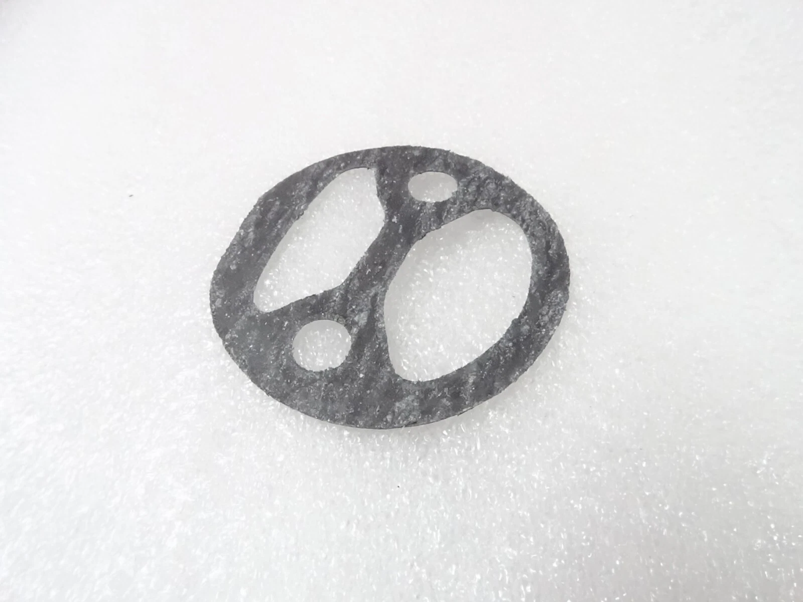 Oil Filter Head Gasket For Massey Ferguson 35 35X 50 65 135 148 165 245 Tractor
