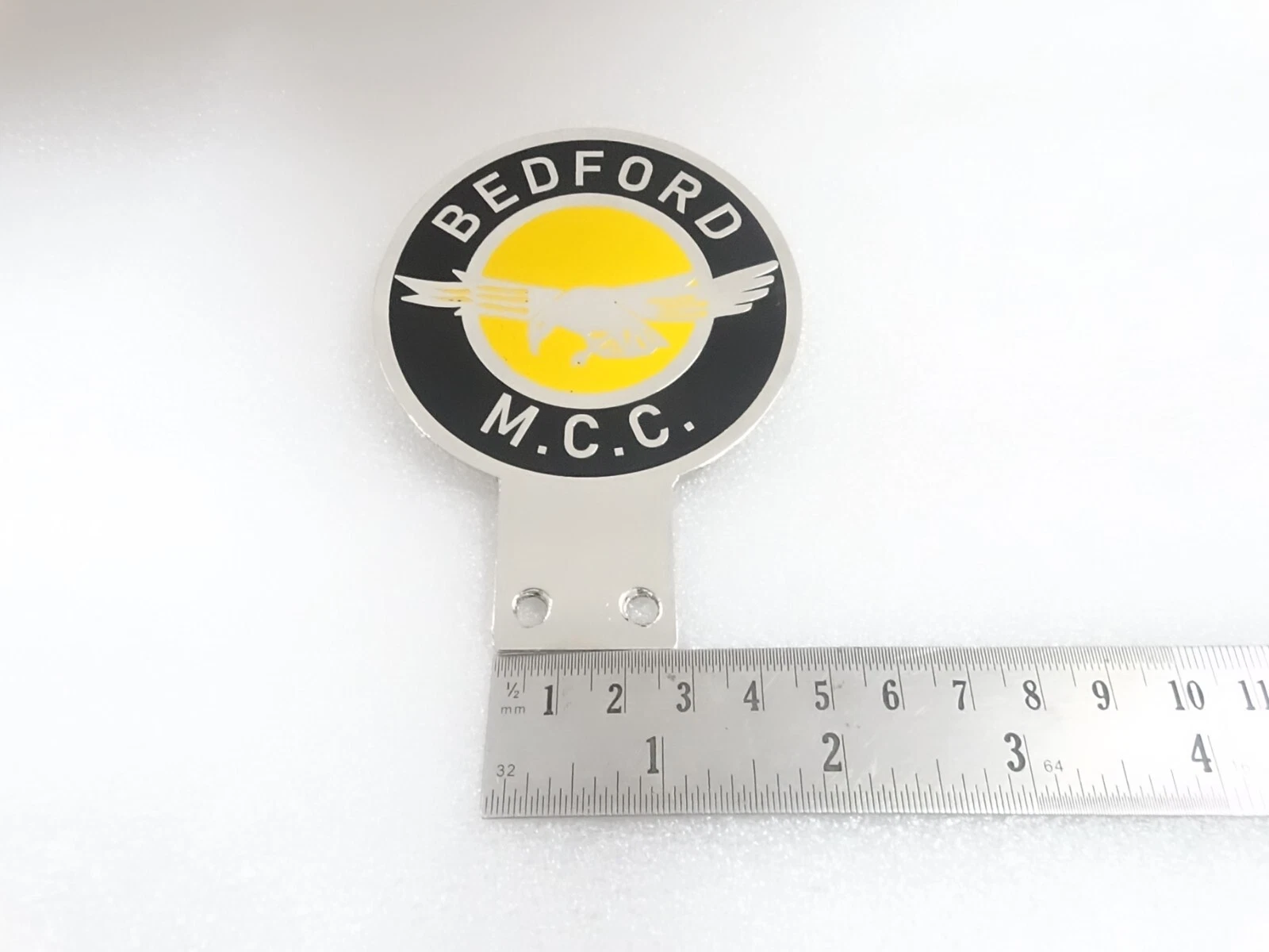 BADGE EMBLEM MONOGRAM FITS TO VINTAGE BEDFORD FRONT GRILL #V302-8
