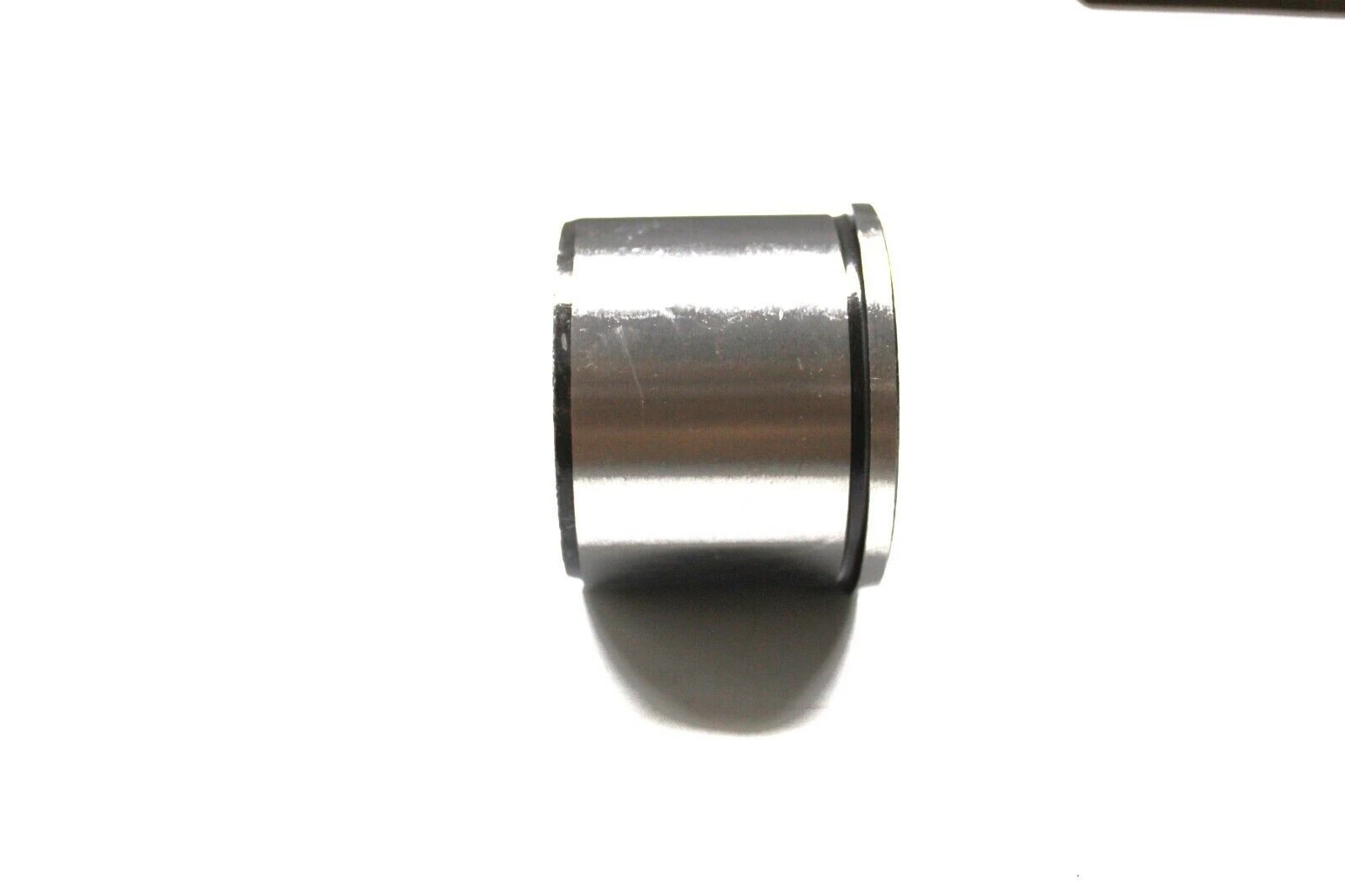 CENTRE PIN BUSH BIG (COLLER TYPE) 182850M1 For Massey Ferguson MF-35,65,135,765