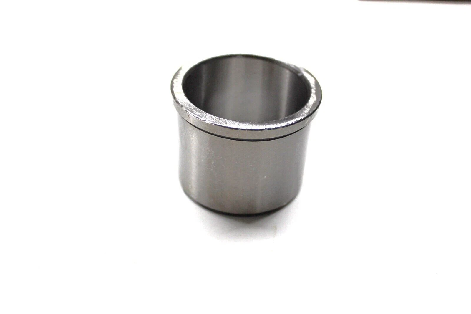 CENTRE PIN BUSH BIG (COLLER TYPE) 182850M1 For Massey Ferguson MF-35,65,135,765