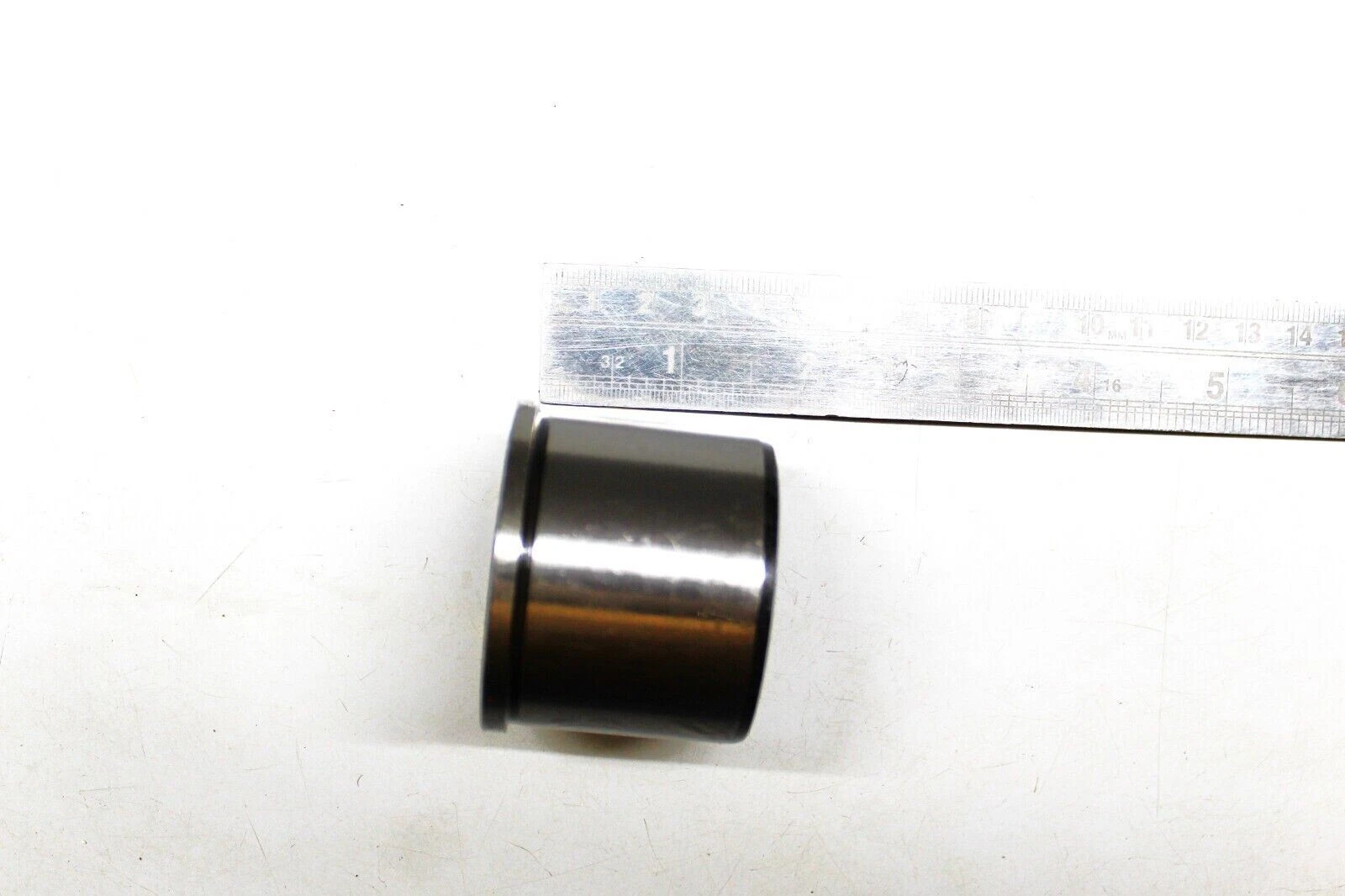 CENTRE PIN BUSH BIG (COLLER TYPE) 182850M1 For Massey Ferguson MF-35,65,135,765