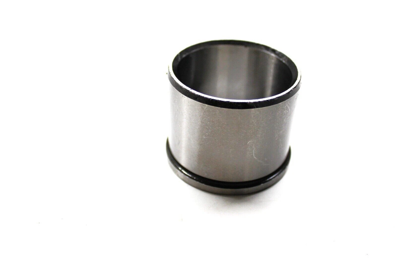 CENTRE PIN BUSH BIG (COLLER TYPE) 182850M1 For Massey Ferguson MF-35,65,135,765
