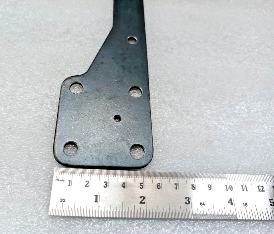 Hydraulic Pump Filter Case Side Steel Plate For Massey Ferguson 135 240 245