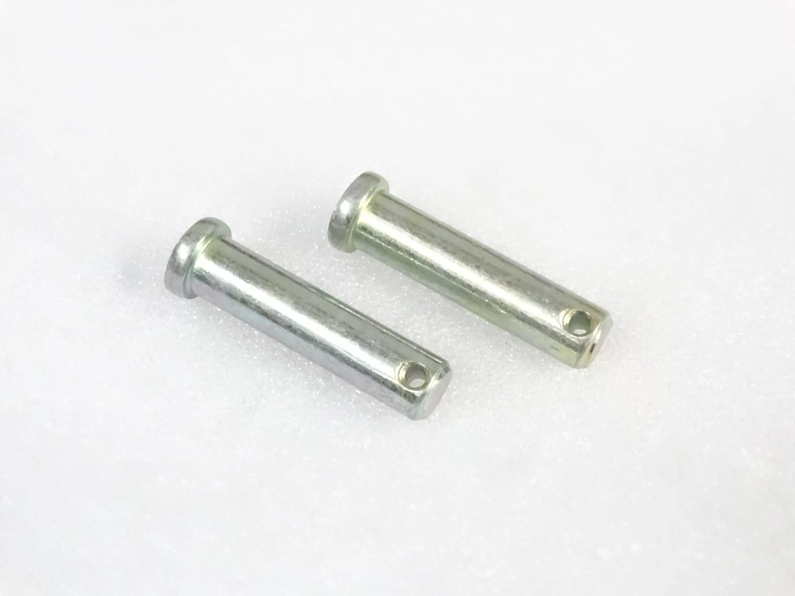 For Massey Ferguson 35 135 165 550 575 590 690 Tractor Brake Rod Pin Pair #14C27