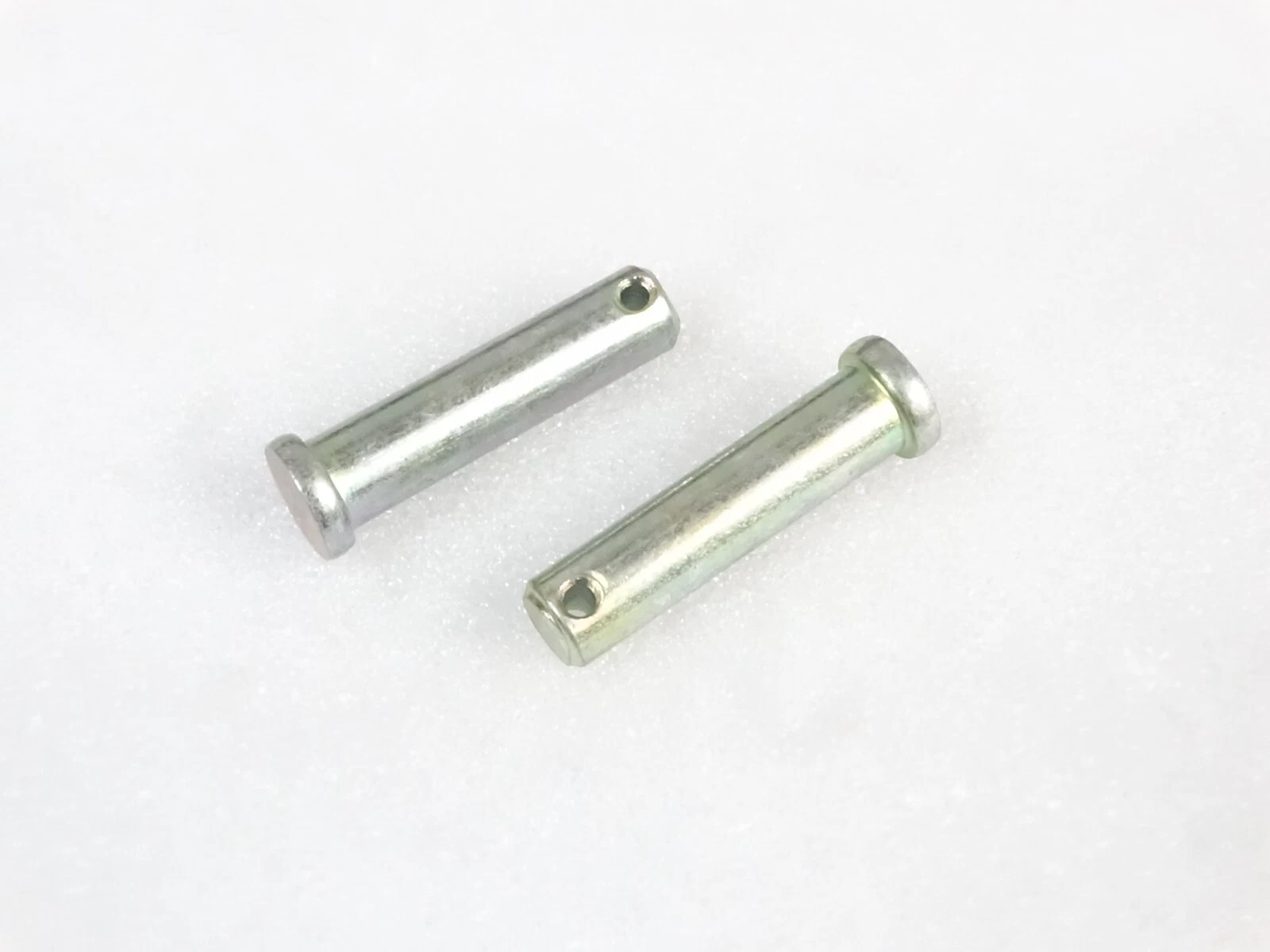 For Massey Ferguson 35 135 165 550 575 590 690 Tractor Brake Rod Pin Pair #14C27