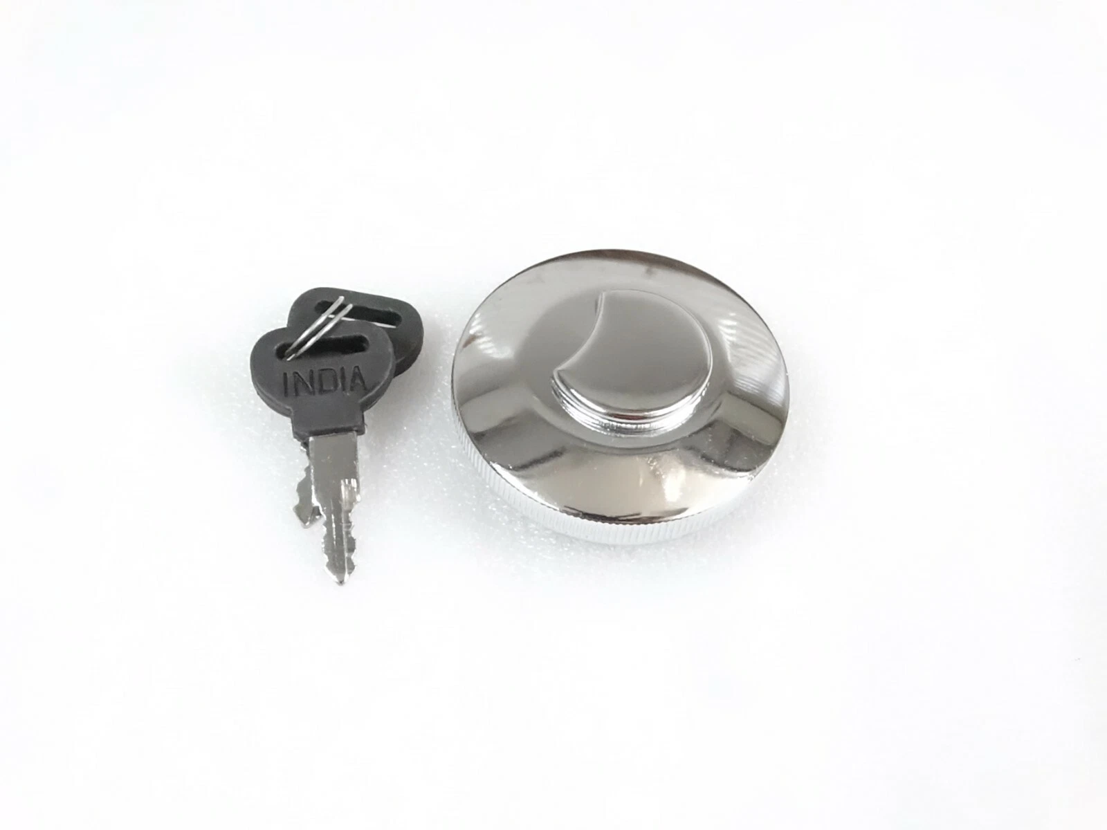 For Massey Ferguson Tractor H GC25 33mm Chrome Plated Fuel Cap With 2 Keys #14C3