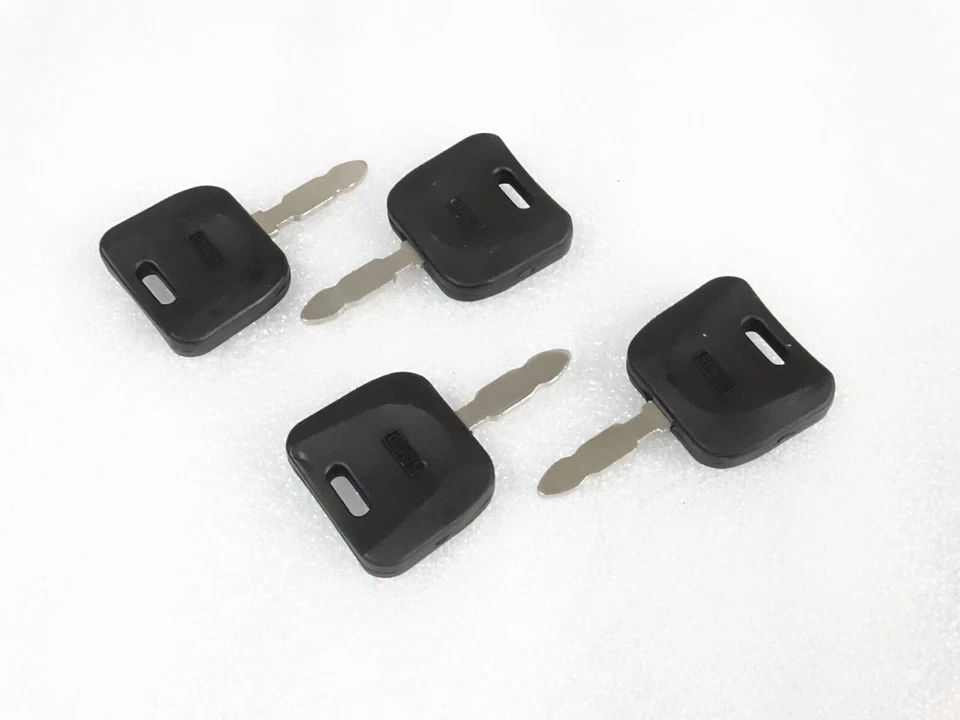 4 x Lucas Ford Holland 7000 7610 TW10 TW20 Tractor Switch Ignition Key #15A17
