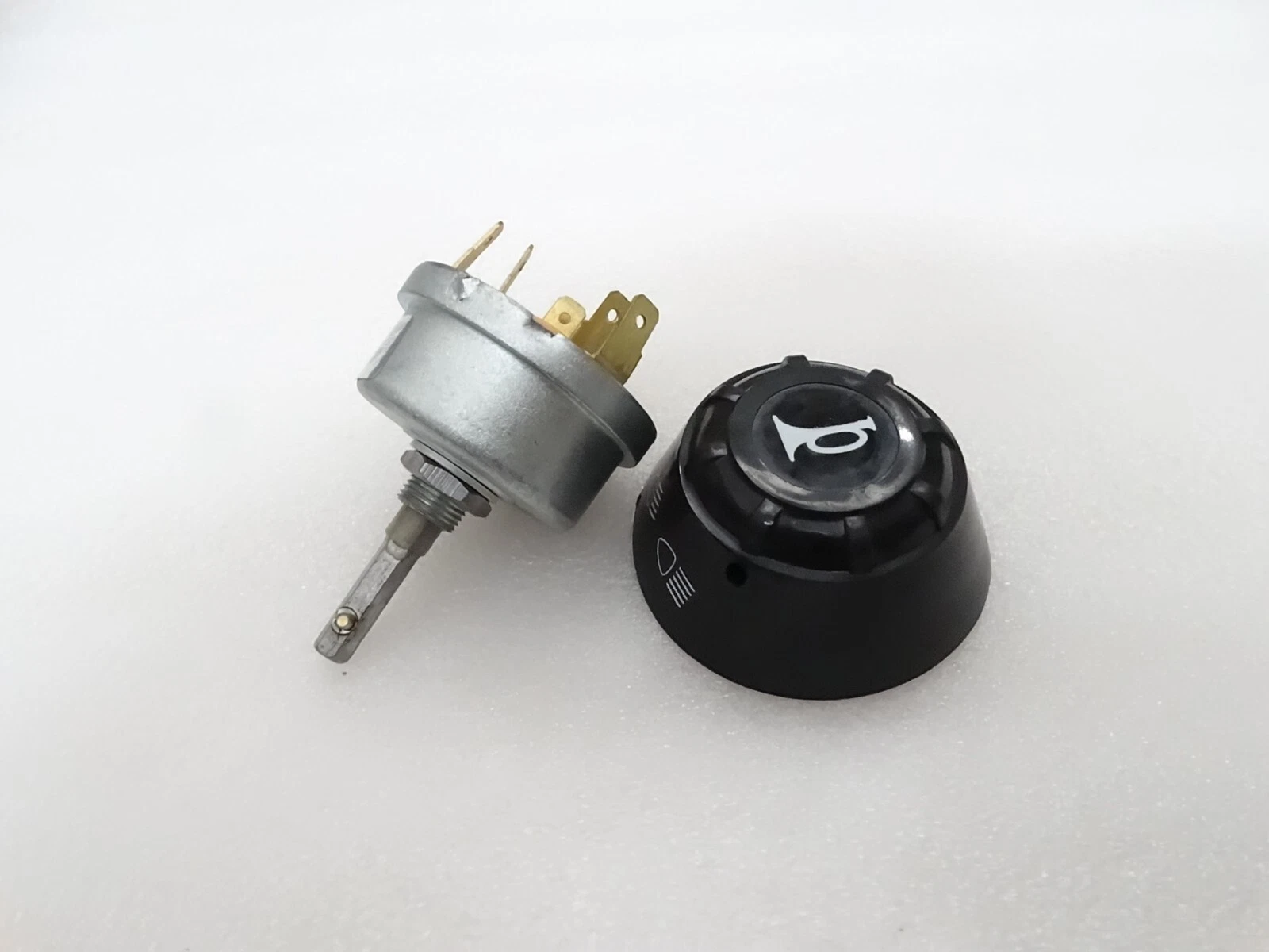 For Massey Ferguson David Brown Case International Headlight Switch Horn #15A20