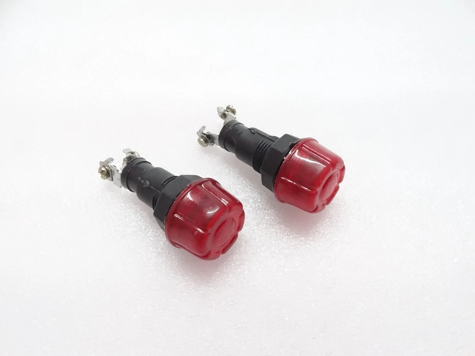 2x DASH CHARGING WARNING LIGHT LAMP 12V (Without Bulb) FIT Massey Ferguson Ford