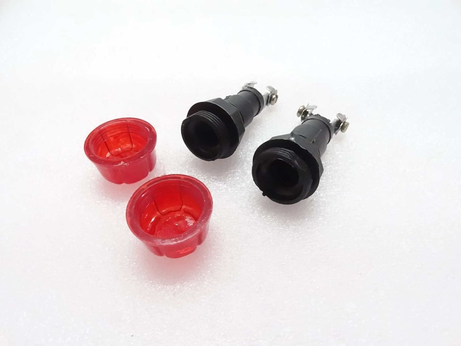 4x RED DASH CHARGING WARNING LIGHT LAMP 12V (Without Bulb) FITS Massey Ferguson