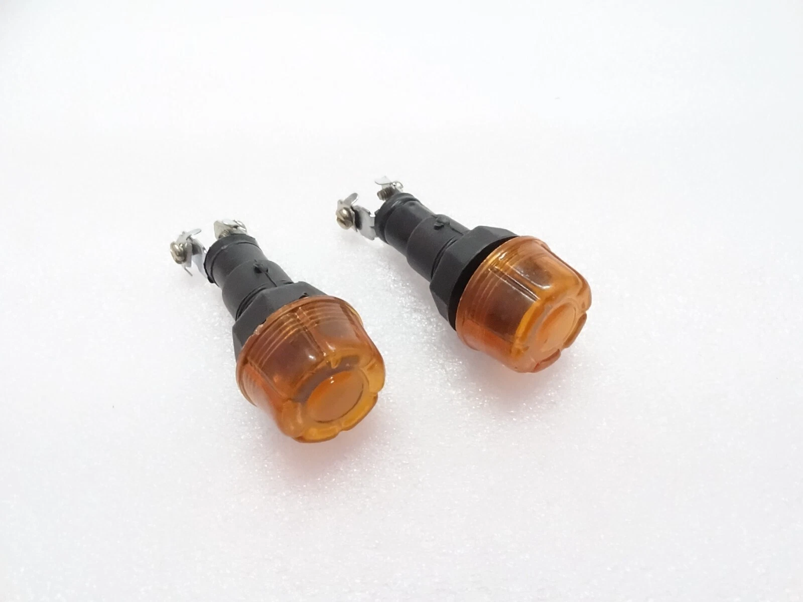 2x DASH CHARGING WARNING LIGHT LAMP 12V (Without Bulb) FIT Massey Ferguson Ford