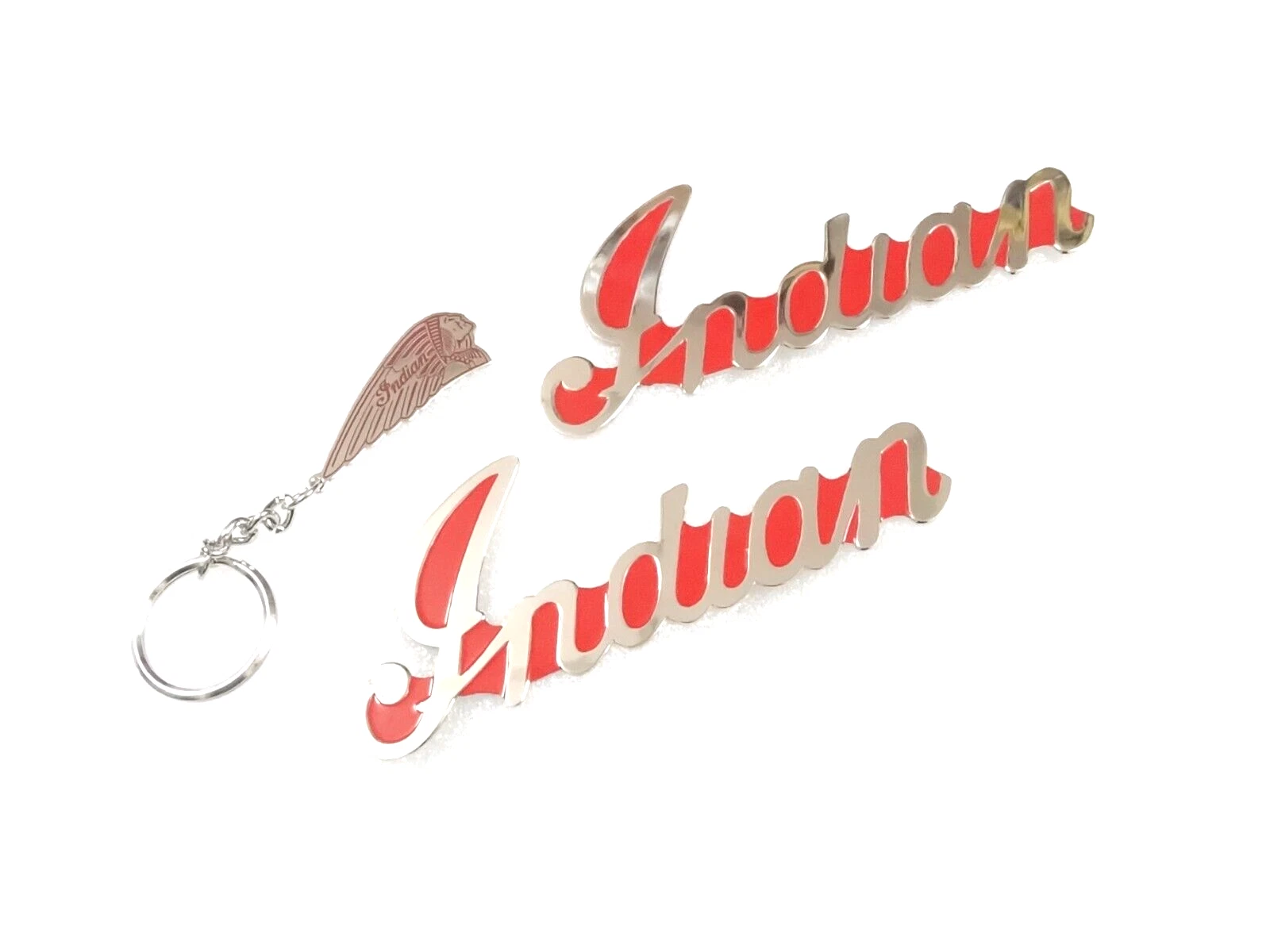 BADGES EMBLEM FOR INDIAN MOTORCYCLE PETROL/FUEL TANK RED (PAIR) + METAL KEYRING