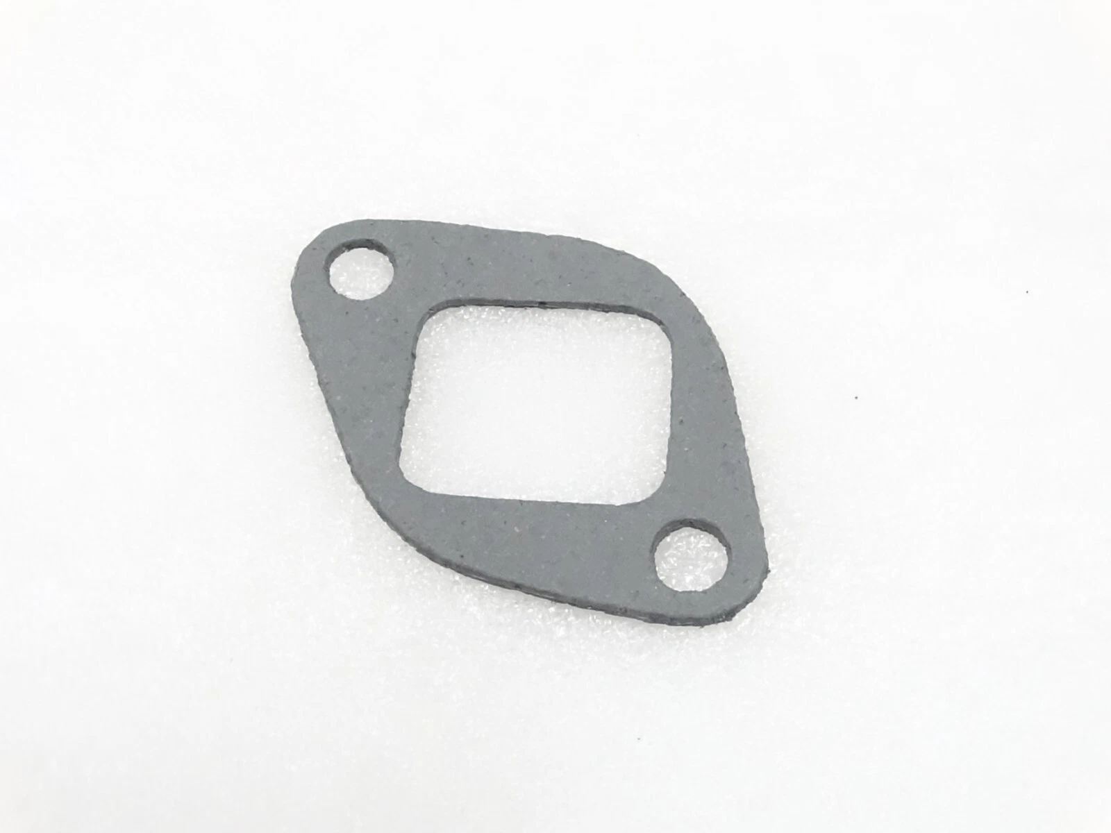 Exhaust Manifold Gasket For Massey Ferguson MF135 AD3.152 #16-7