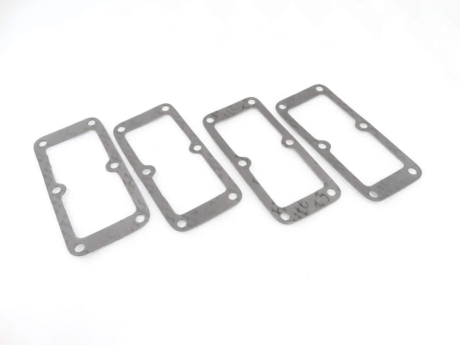 4x Cylinder Head Back Plate Gasket For Massey Ferguson 35 X 135 148 240 250 Tractor #17-29 is available with best quality matches the best price. For any further questions you may contact us we are please to answer them.