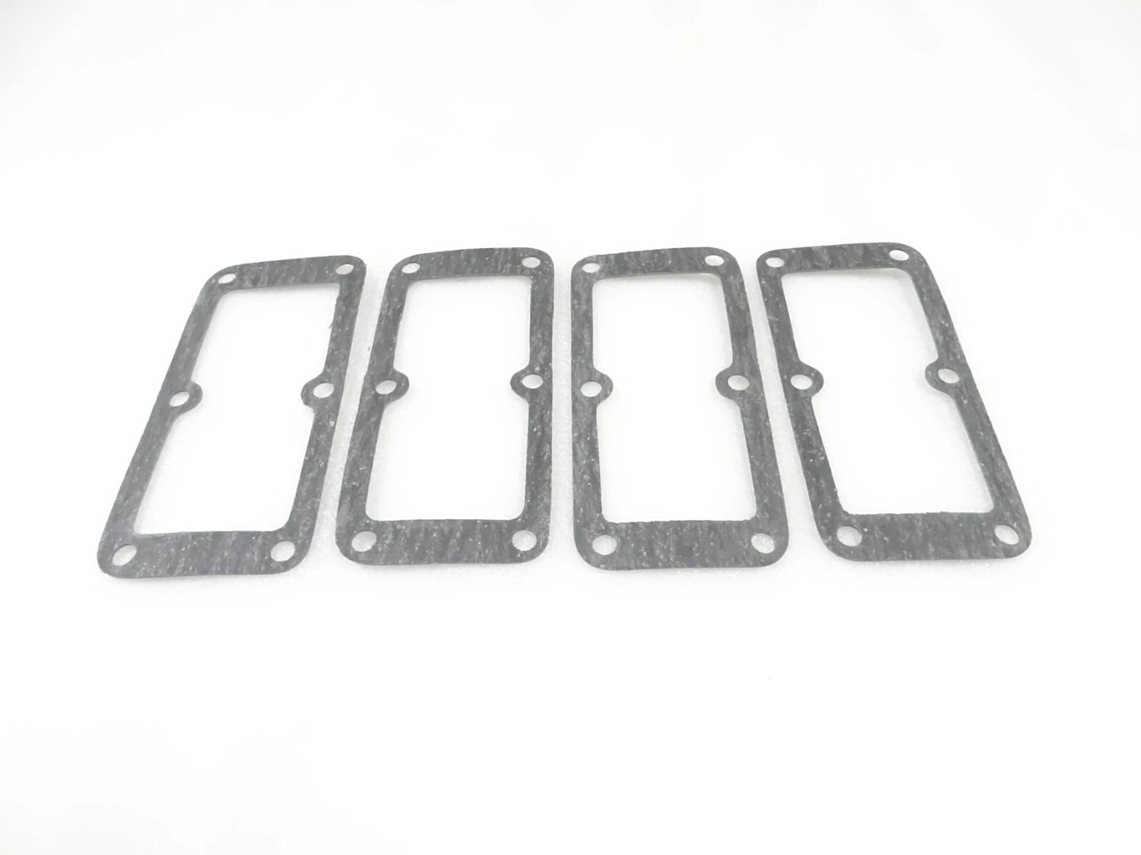 4x Cylinder Head Back Plate Gasket For Massey Ferguson 35 X 135 148 240 250 Tractor #17-29 is available with best quality matches the best price. For any further questions you may contact us we are please to answer them.